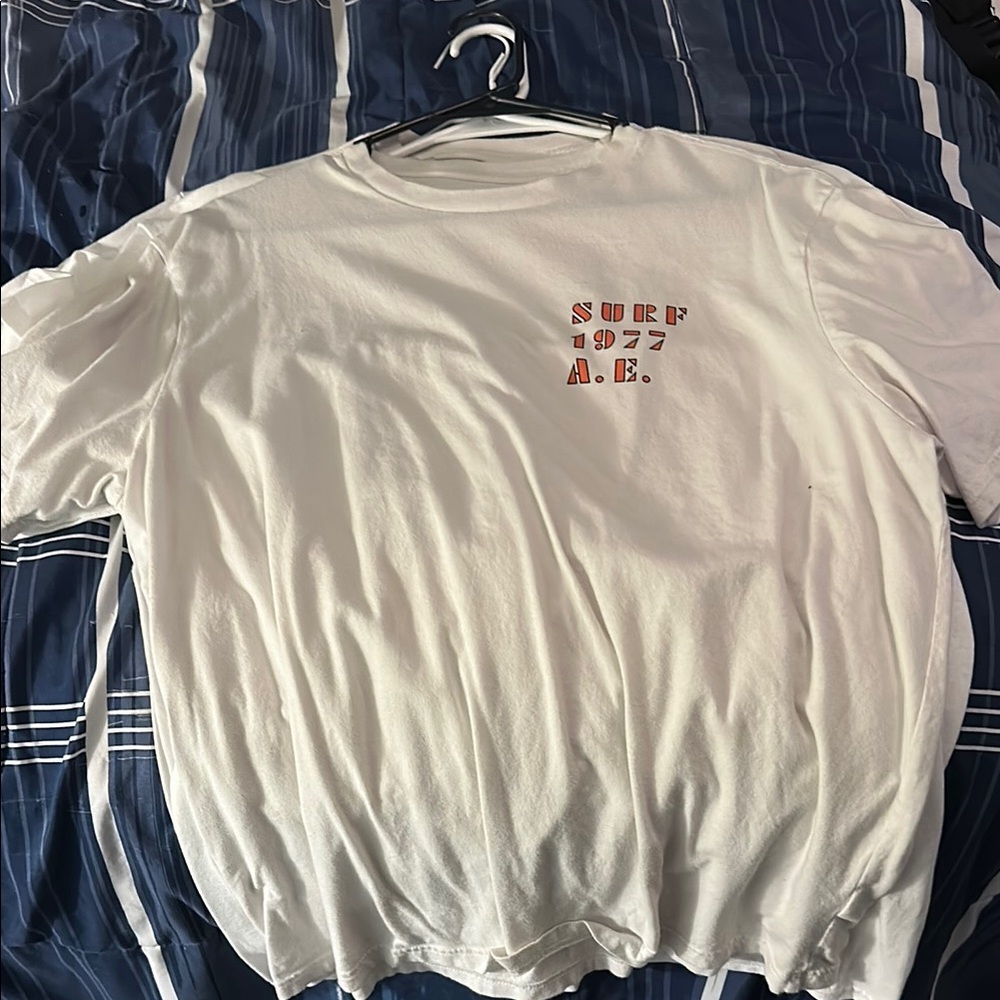 American Eagle Outfitters White Short Sleeve Tee
